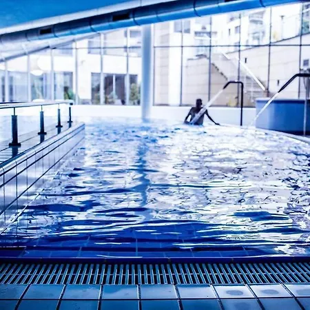 Premium For Jewish Quarter & Old Town Pool Lejlighed