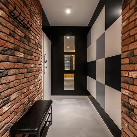 Premium For Jewish Quarter & Old Town Pool