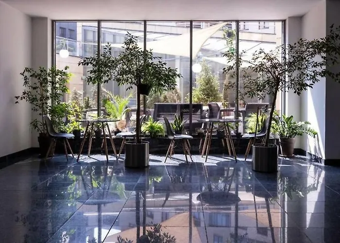 Premium For Jewish Quarter & Old Town Pool Lägenhet