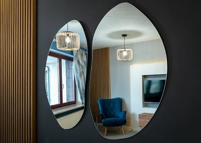 Premium For Jewish Quarter & Old Town Pool Lägenhet